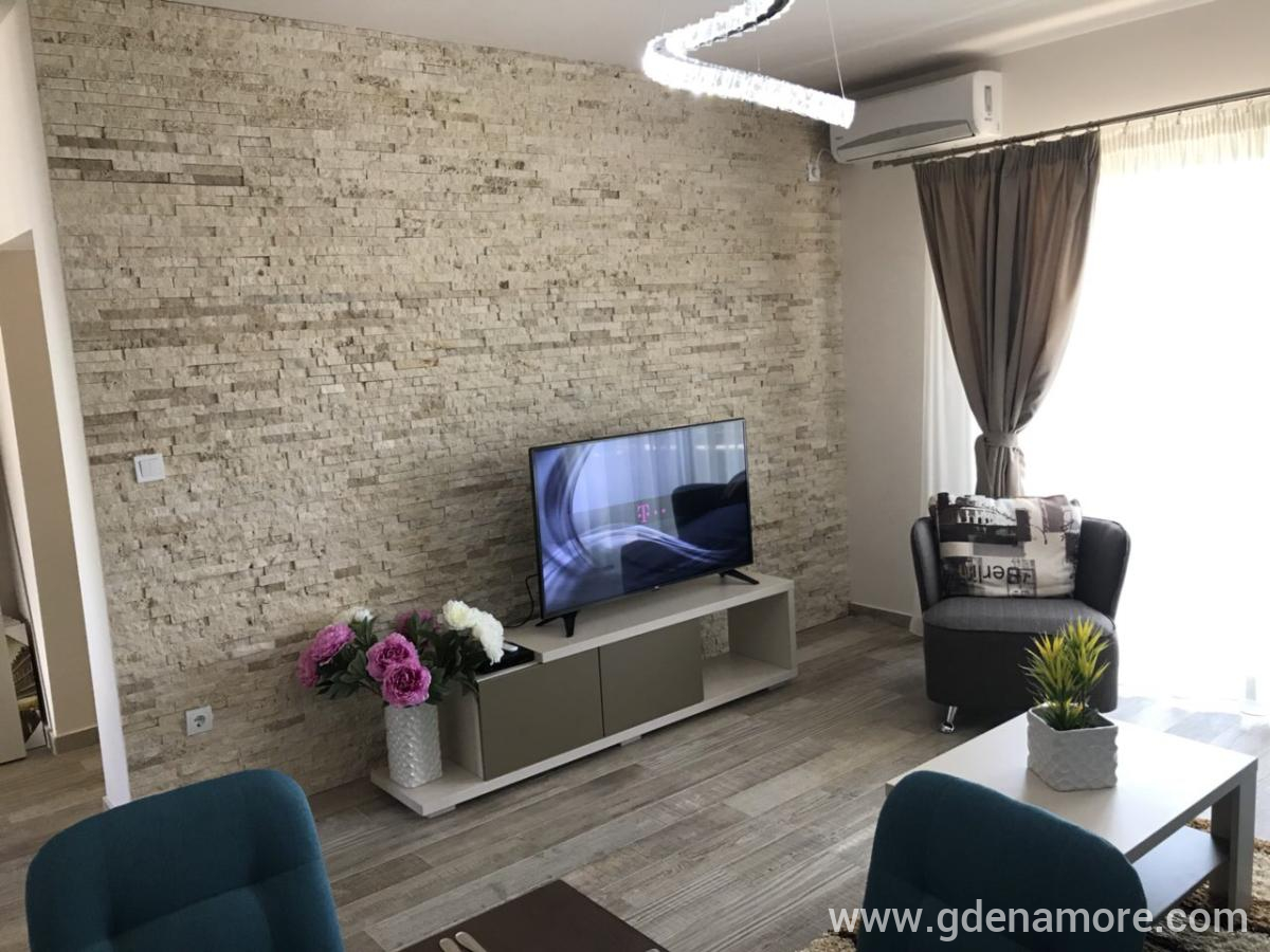 Mitrovic M, privatni smeštaj u mestu Bijela, Crna Gora - IMG_6147